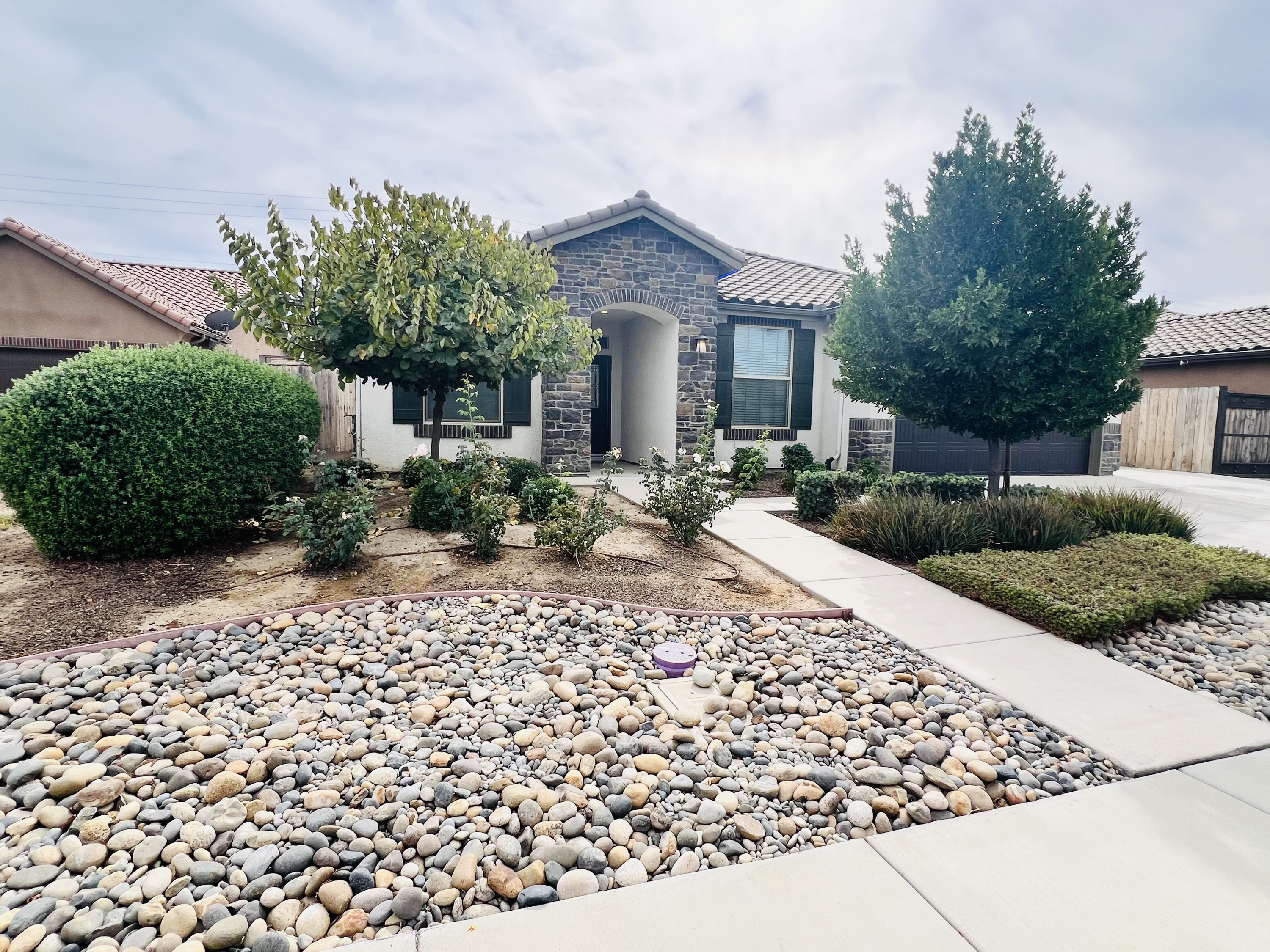 9223 Oak Garden Lane